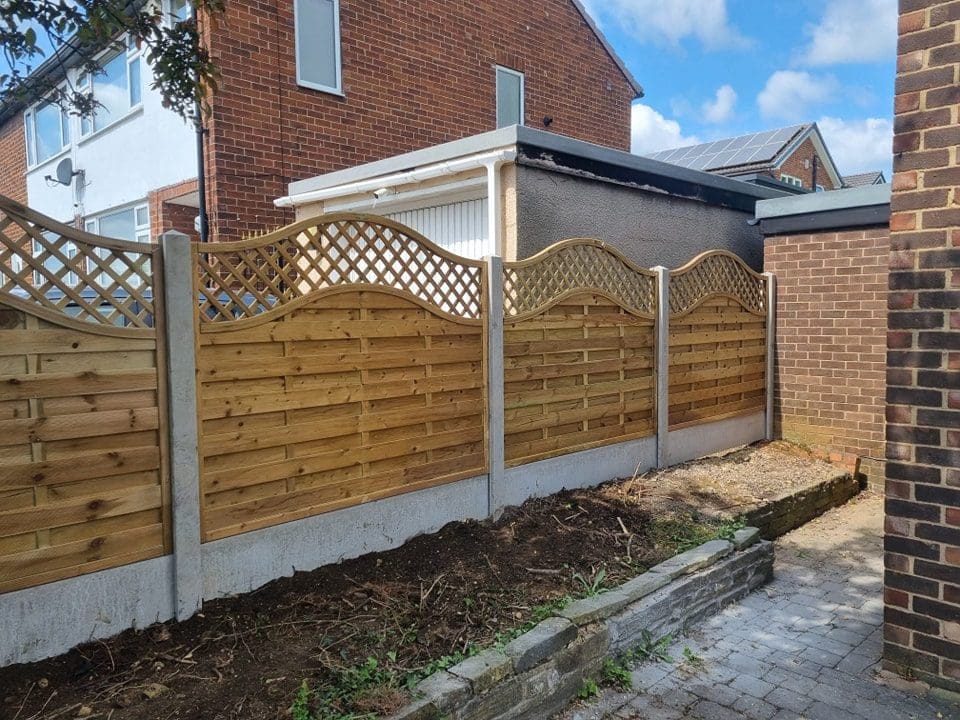 fence panels leeds