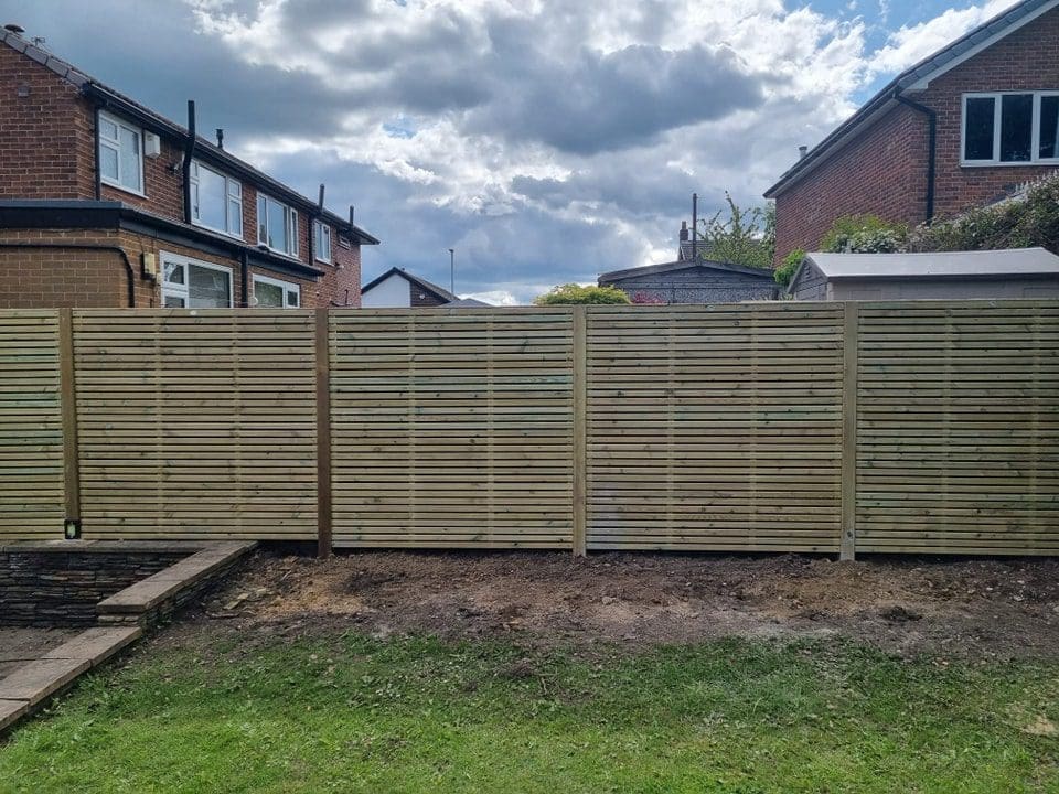 Leeds fencing company