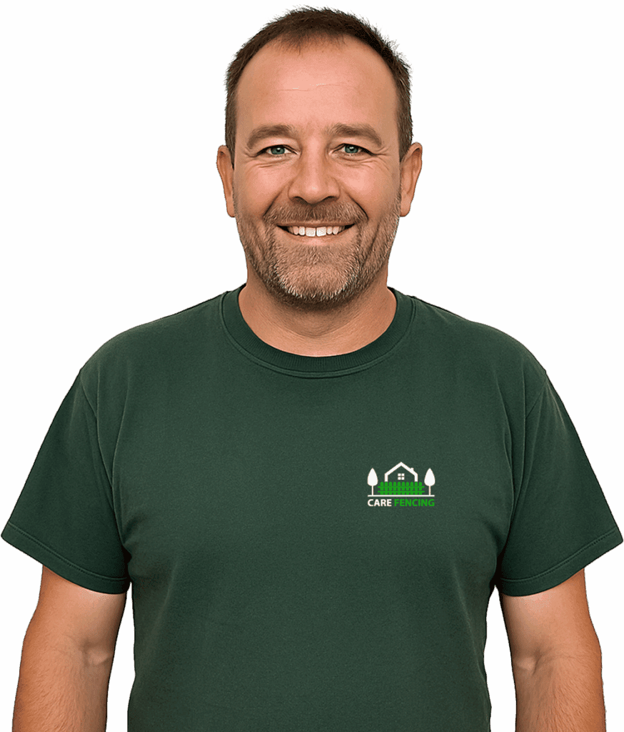 fencing contractor Cleckheaton